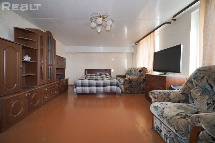 Нашли дома с удобствами в Минске по цене квартиры. Многие около метро