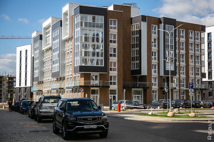 В «Леваде» сдали еще два дома. Теперь там готово уже 6 домов