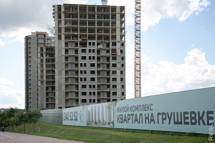 А так бывает? Посмотрели на жилой комплекс на Грушевке, который, кажется, сдадут раньше срока
