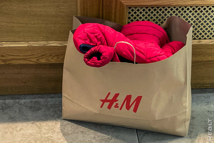 На прошлой неделе в H&M были огромные очереди. Все выгребли или что-то осталось? Проверяем