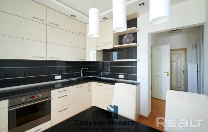 Разница с июнем − 20 тысяч долларов. Как сейчас выглядит самая дешевая квартира в «Маяке Минска»