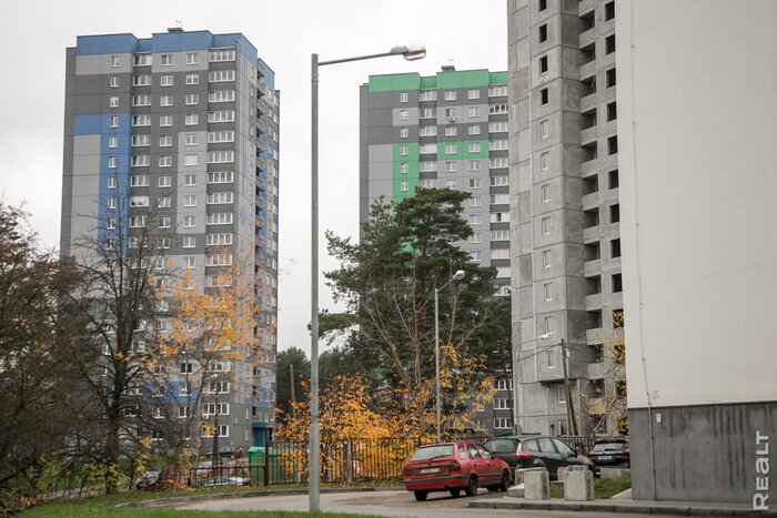 «Это было одно из самых дешевых предложений в городе». Как живется в домах эконом-класса в Степянке