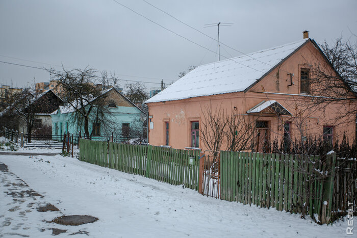 «В двухтысячном говорили, что тут будет строить Лужков». Посмотрели, как живет частный сектор возле Минск Мира