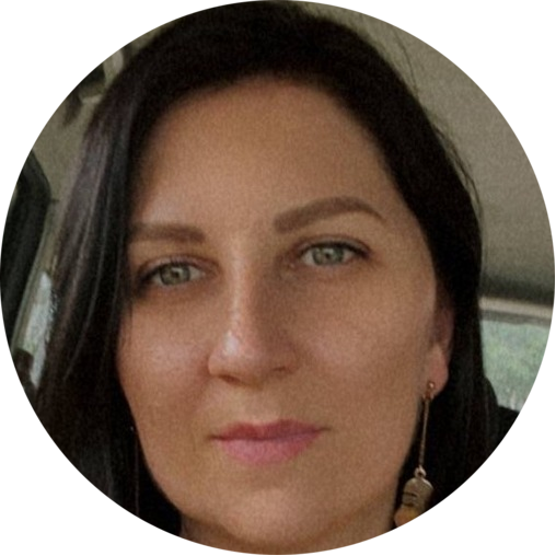 «Бизнесу нужно занять место не только в продуктовой корзине потребителей, но и в их сердцах». Какие инструменты маркетинга будут работать в 2023 году