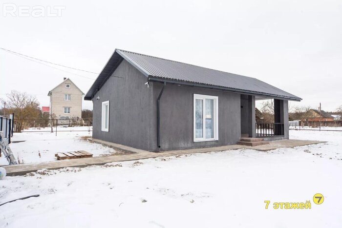 Нашли новый добротный дом в 30 минутах от Минска. Стоит дешевле 50 тысяч долларов