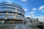 «Упор был на качественные бутики». Как сейчас живет ТЦ «Европа», в котором совсем нет масс-маркета