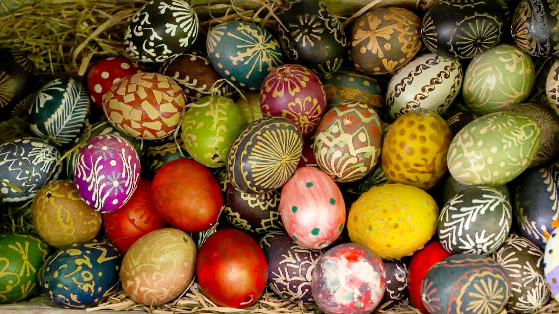 Пасхальные яйца пополнили коллекцию сельского музея в Беларуси
