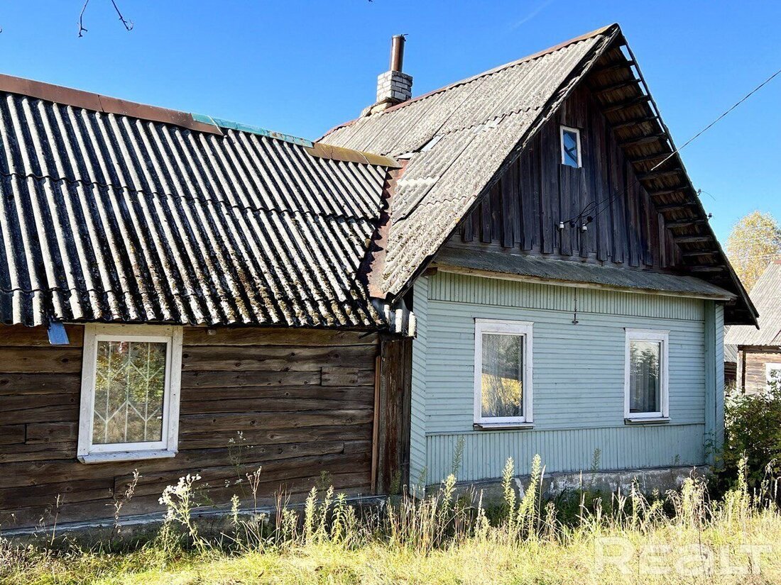 Домик в деревне до 10 тысяч долларов. Вот какие варианты хат под дачу мы подобрали