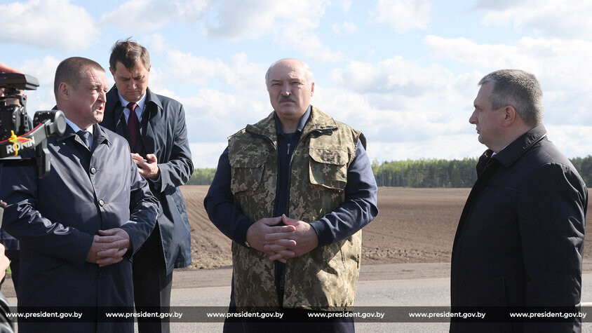 Лукашенко призвал ускорить рекультивацию пострадавших от аварии на ЧАЭС земель