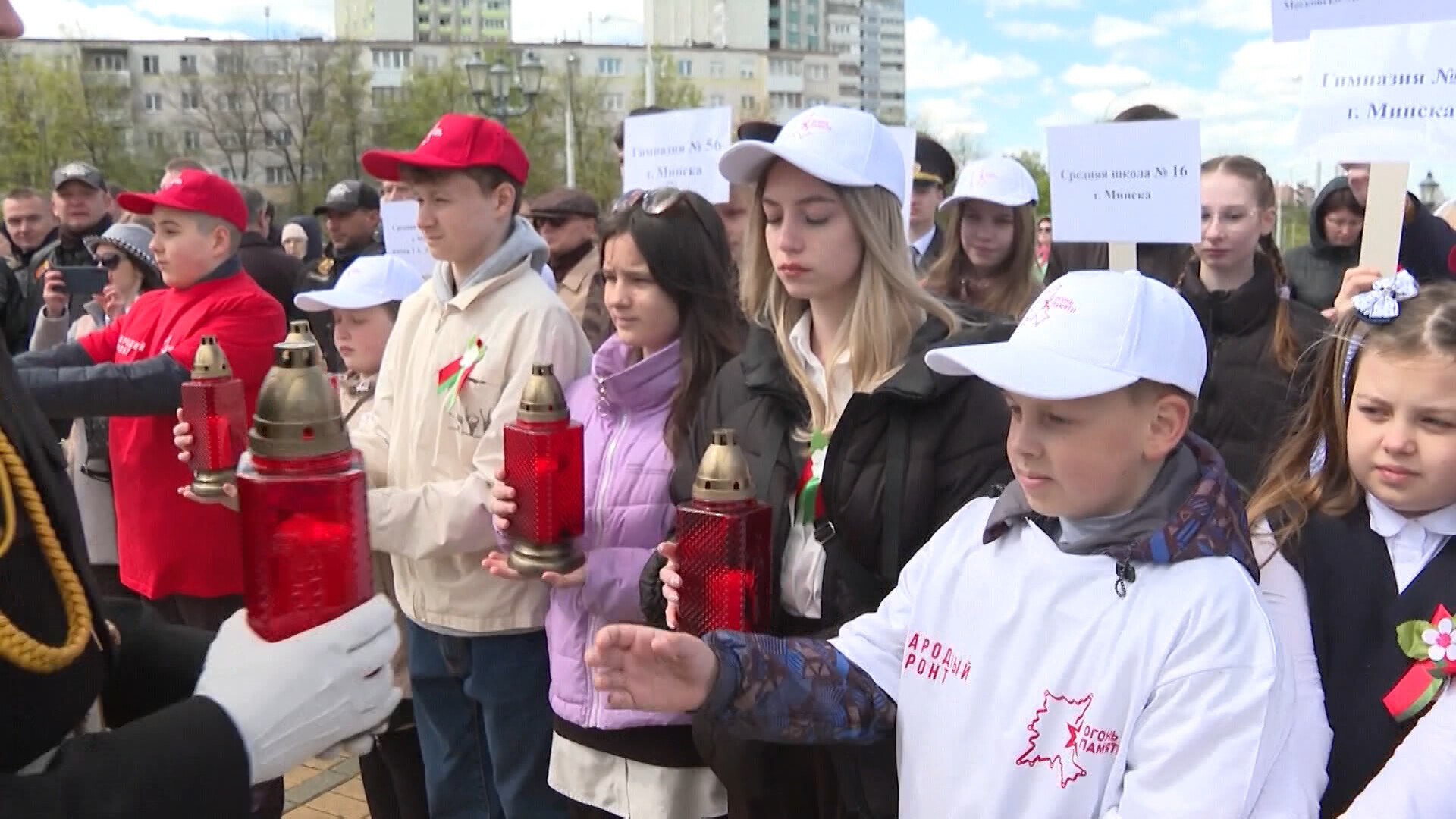 Частицу Вечного огня доставили в Минск из Москвы