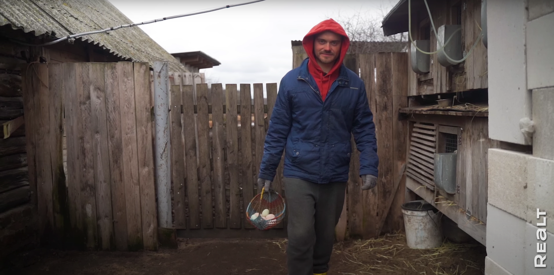 "Приехал отдохнуть - и остался жить". Молодой минчанин поселился в деревне, завел хозяйство и делает сыр