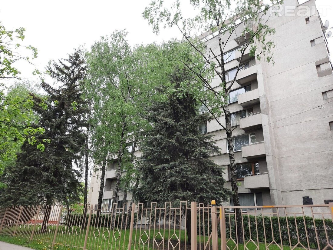В доме для элиты БССР в Минске продают квартиру, в которой остановилось время. Там есть даже советское биде!