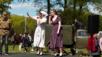 Песни военных лет, ретромашины и солдатская каша: Минск в День Победы окунулся в атмосферу прошлого