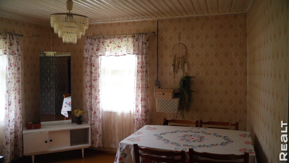 "Дачи разлетелись как пирожки". Эксперты рассказали, что происходит с продажей домов и что будет дальше