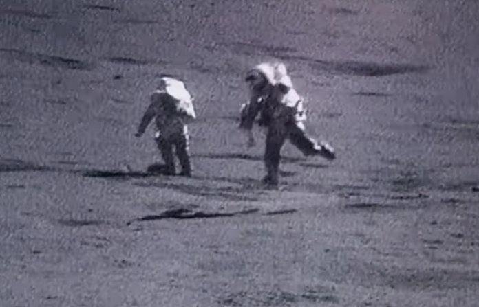 Фейлы космонавтов при высадке на Луну