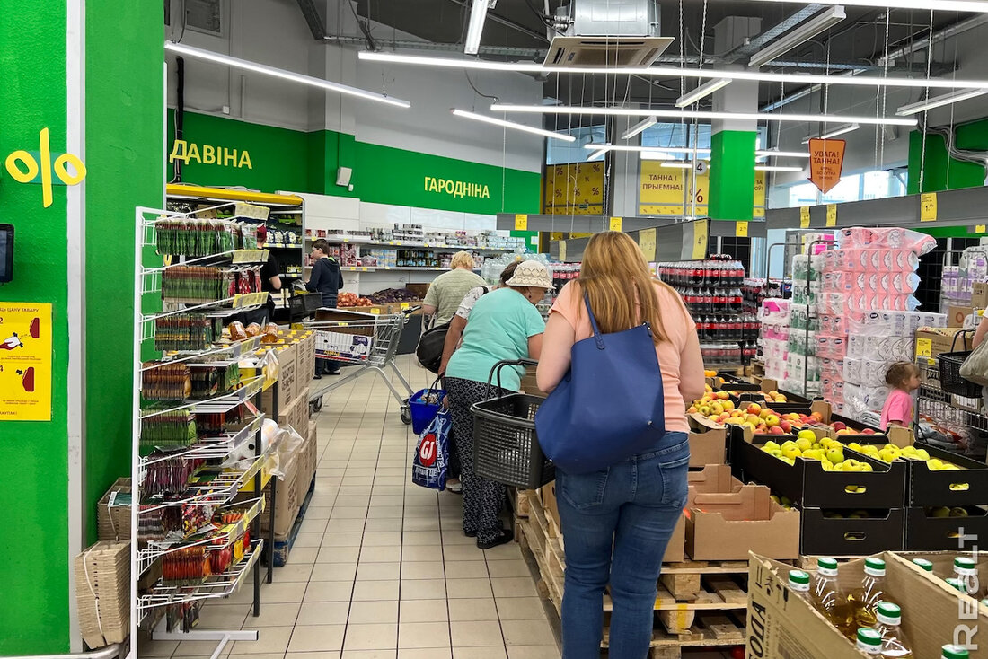 На месте известного магазина в Минске откроется жесткий дискаунтер "Грошык". Посмотрели, что в нем продают
