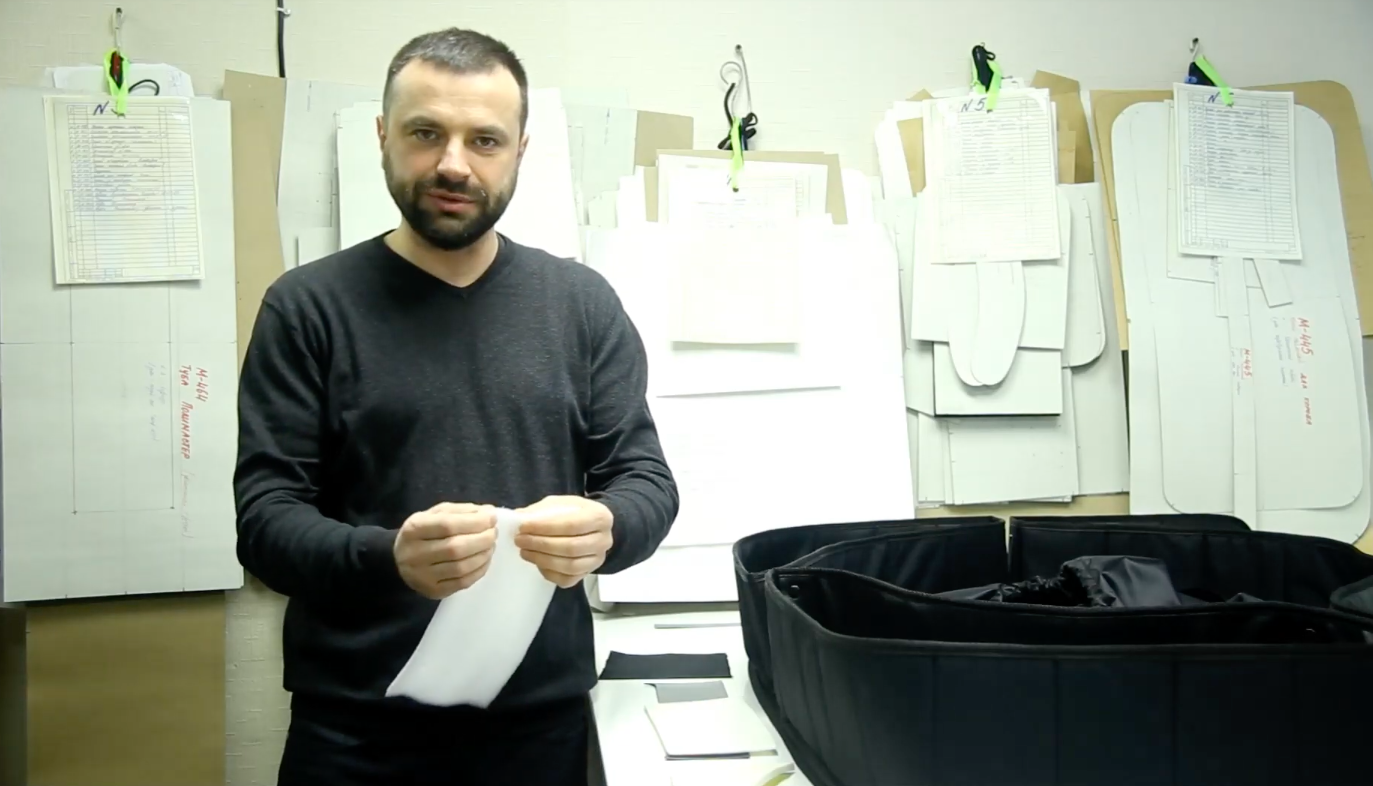«Уходил на работу, а швея шила сумки у меня дома». История белоруса, который построил бизнес на остывших «ссобойках»