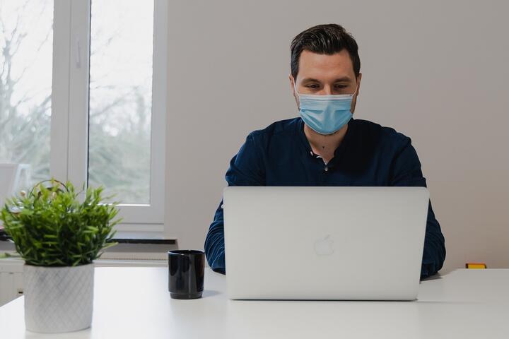 Как с помощью одного ИТ-решения экономить по 2 часа работы сотрудника ежедневно