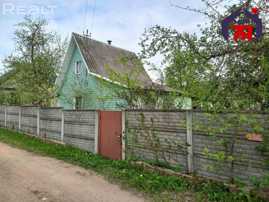 «А что еще надо дачнику?». Побывали в обжитом СТ со своим магазином и автобусной остановкой