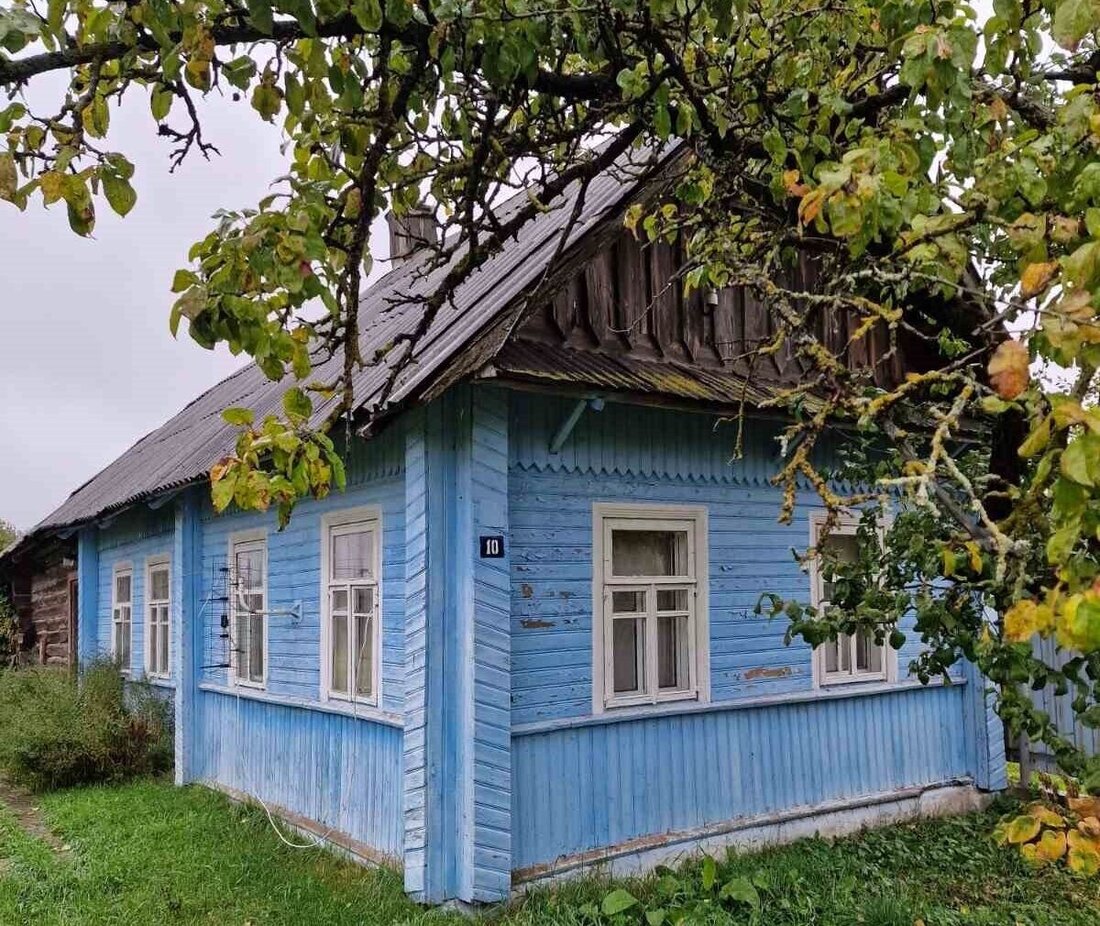Домик в деревне не дороже 5 тысяч долларов. Смотрим варианты в радиусе 100 км от Минска