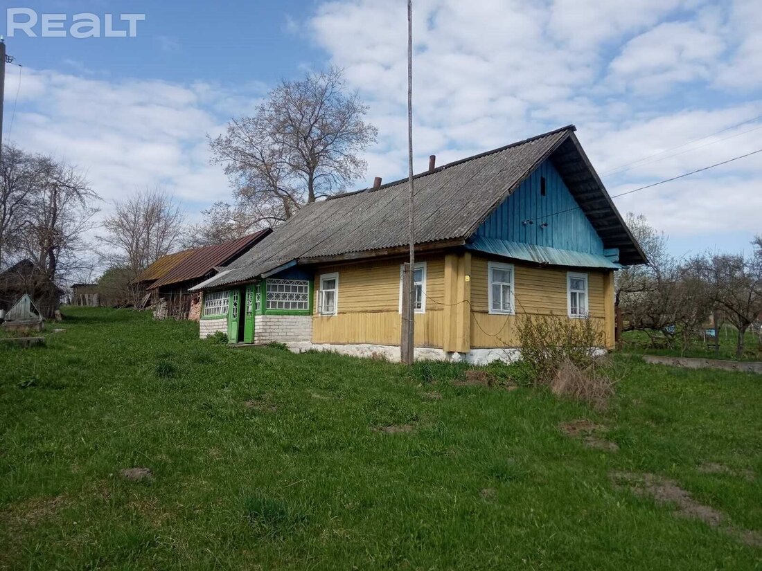 Домик в деревне не дороже 5 тысяч долларов. Смотрим варианты в радиусе 100 км от Минска