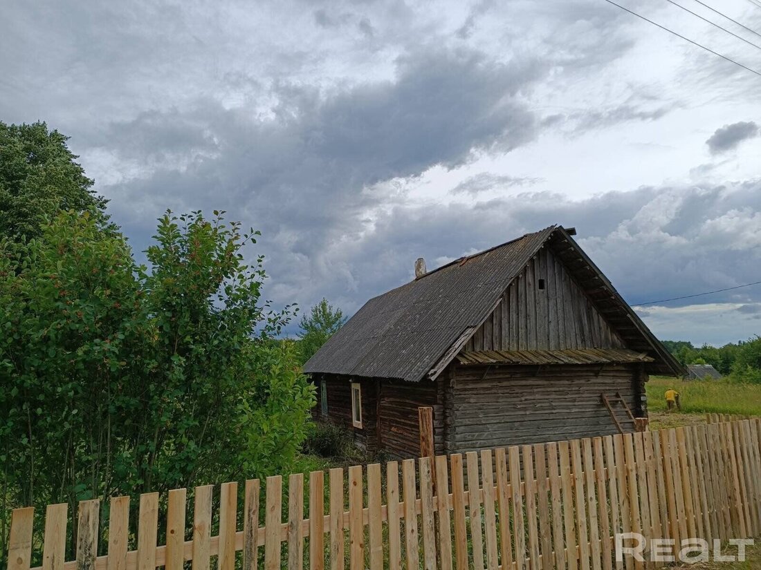 Крепкие дома с печками под дачу. Вот варианты до 3 тысяч долларов в хороших местах