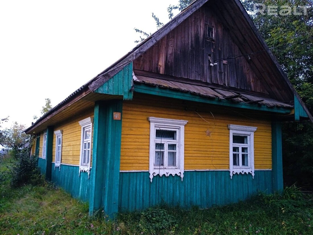 Крепкие дома с печками под дачу. Вот варианты до 3 тысяч долларов в хороших местах
