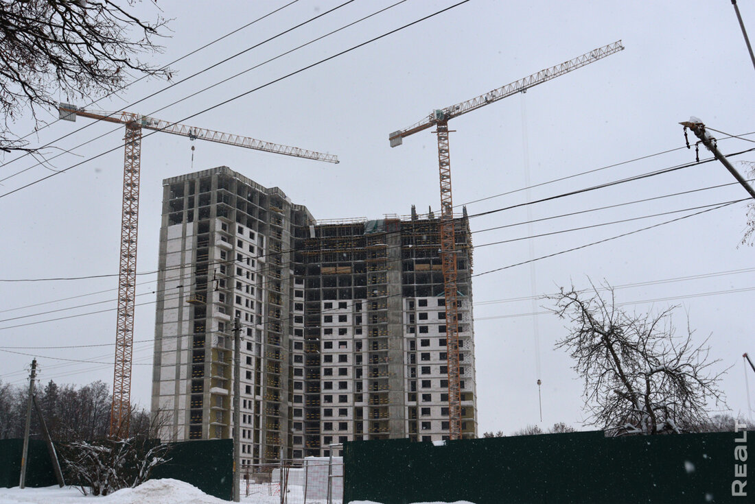 Свободных квартир почти не осталось. Посмотрели, как строится жилой комплекс «Айрона» на Железнодорожной