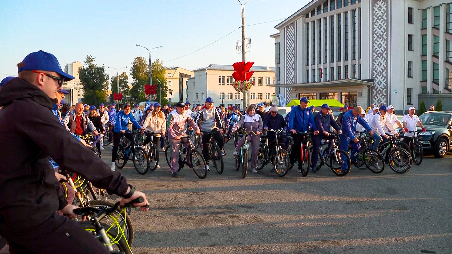 Жители Минска пересели на велосипеды в День без автомобиля