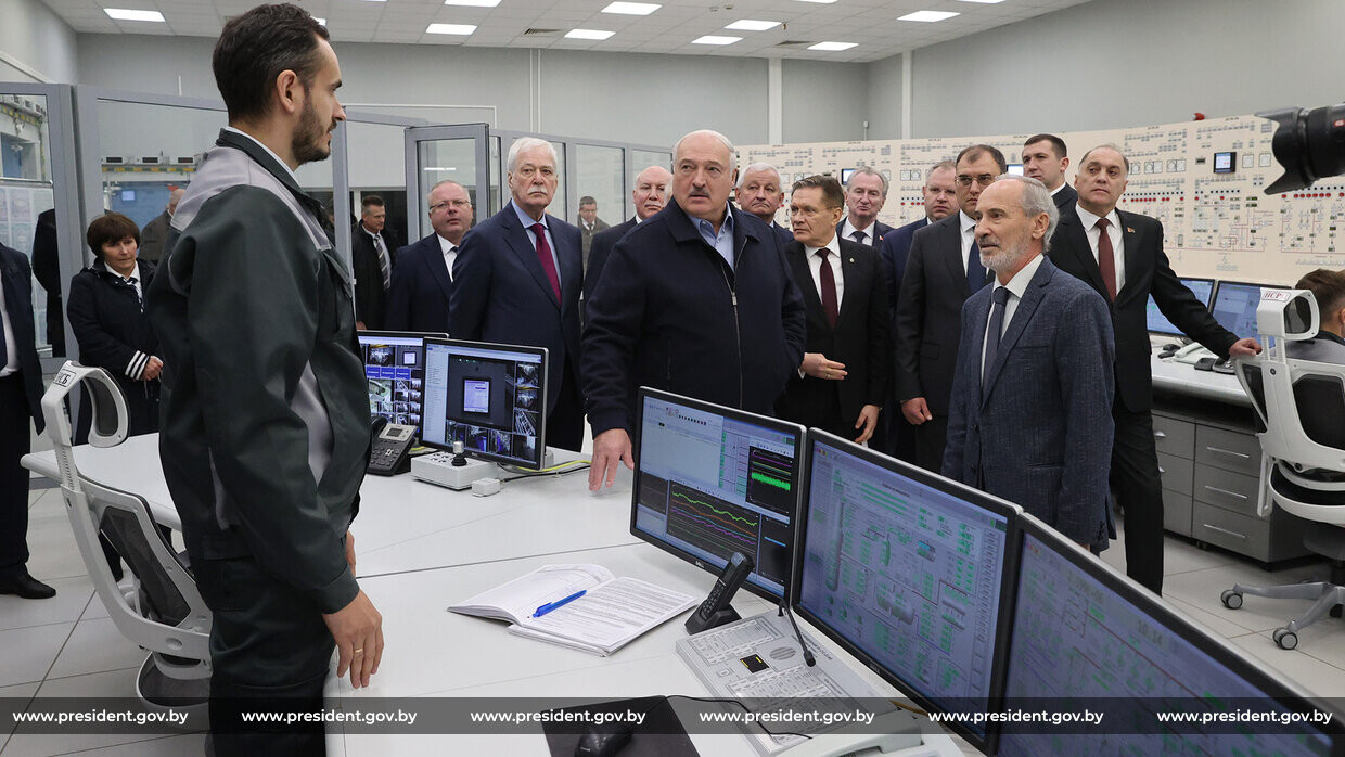 Лукашенко: Можно построить и третий блок Белорусской АЭС