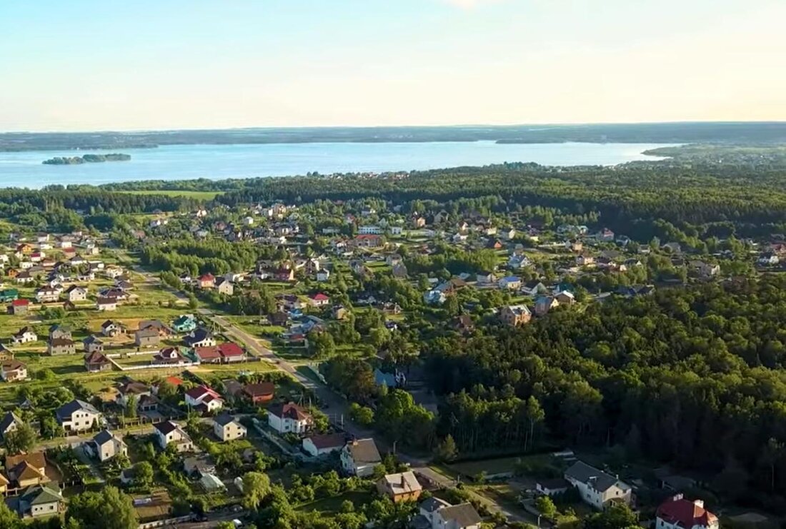 Участок с недостроем рядом с Минским морем продали за 51 тысячу долларов. Итоги аукциона