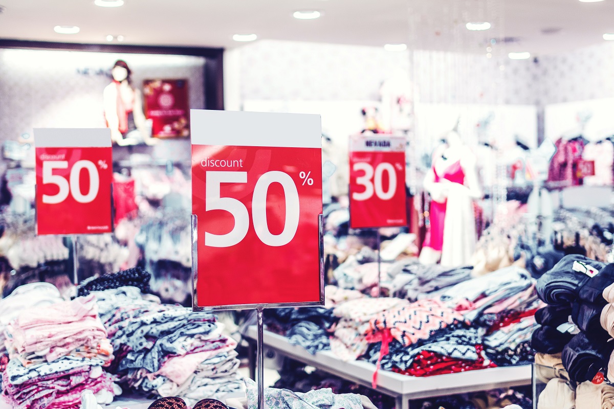 Сколько потребители тратят на распродажах и что покупают? 10 важных фактов о «Черной пятнице»