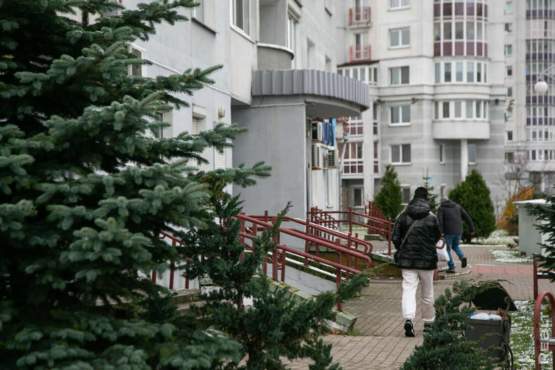 "Участок продувается насквозь". Как живется в "воротах Минска" в Каменной Горке