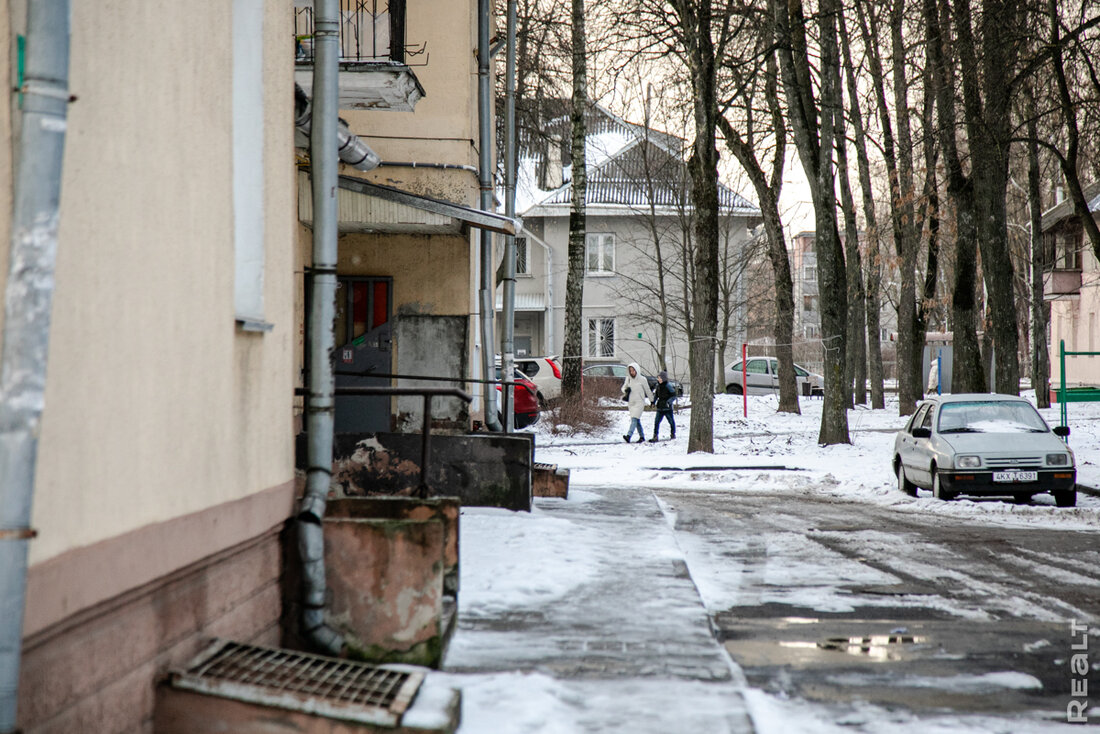 "Здесь время будто замерло". Как живется в "партизанской Осмоловке" в Минске