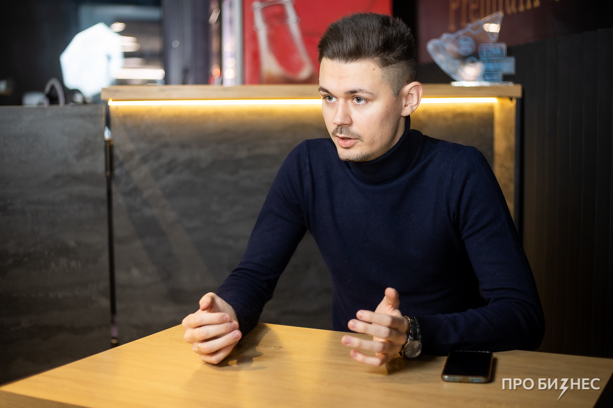 «Продал машину и студию красоты, занял денег у друзей». Минчанин прошел через многое, чтобы успешно продавать премиум-суши без опыта работы в общепите