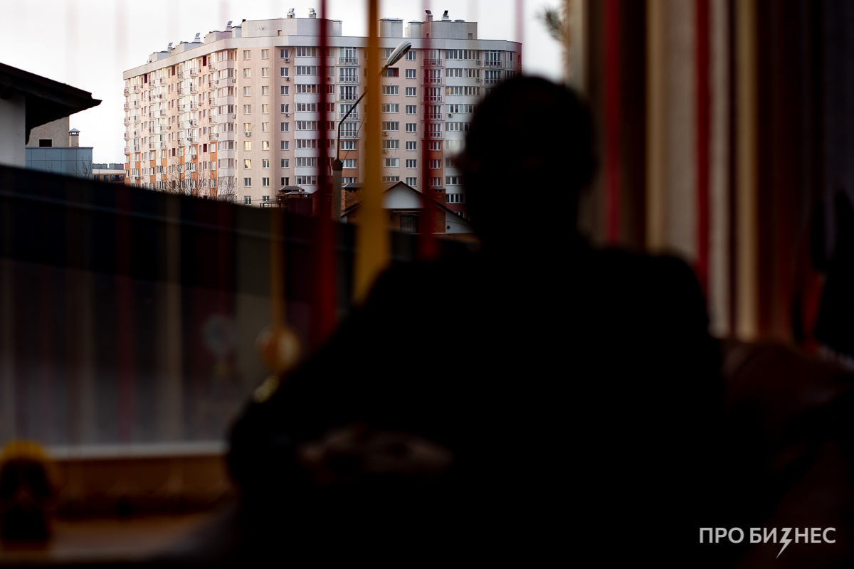 «Здравствуйте, я хочу нанять киллера». Как работает детективное агентство и чем оно на самом деле может помочь бизнесу