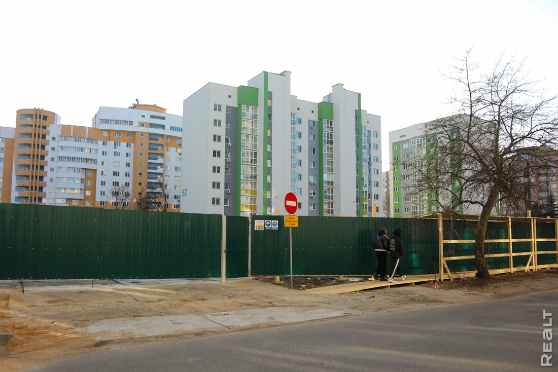 Несколько однушек в строящемся доме на Беды предложили всем желающим. Будет очередь?