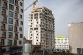 Метр без отделки доходит до 3300 долларов. Посмотрели, как строится и обживается «Фарфоровый»
