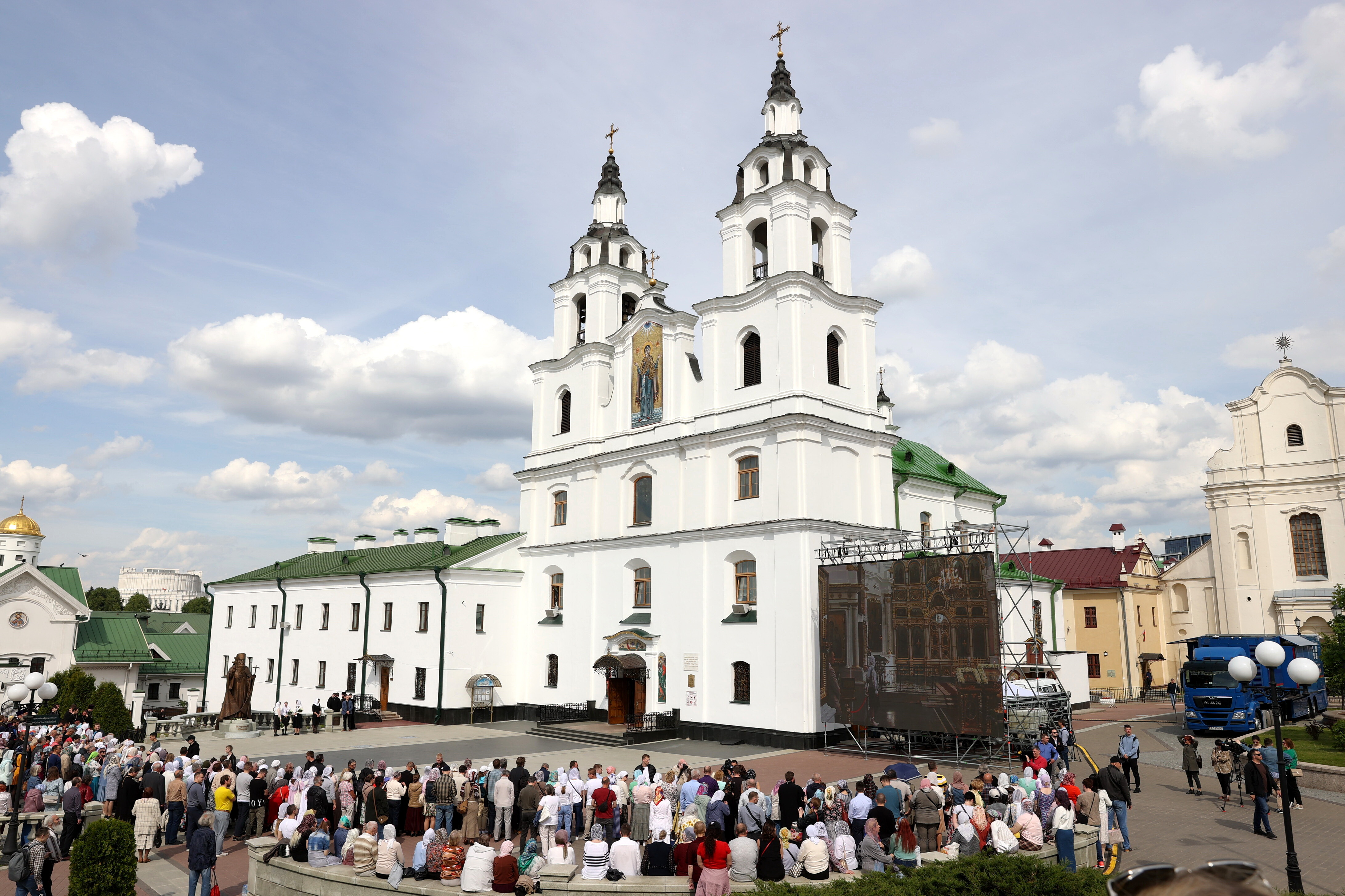 Лампаду с Благодатным огнем доставили в <a href=