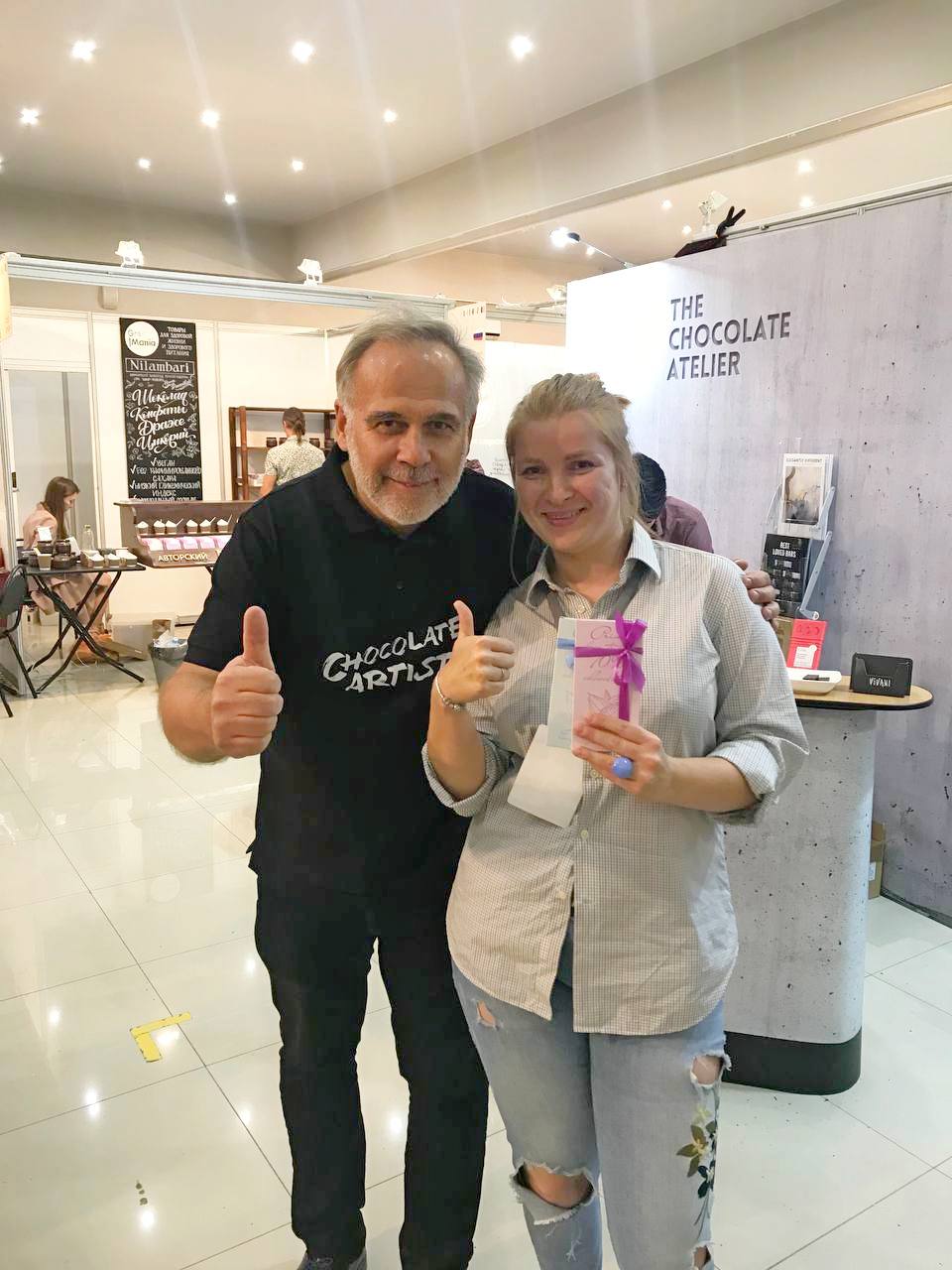«Французские шеф-повара водили своих учеников к нам и говорили: „Попробуйте, какой должен быть настоящий трюфель!“». Семья из Лиды покоряет мир своим шоколадом