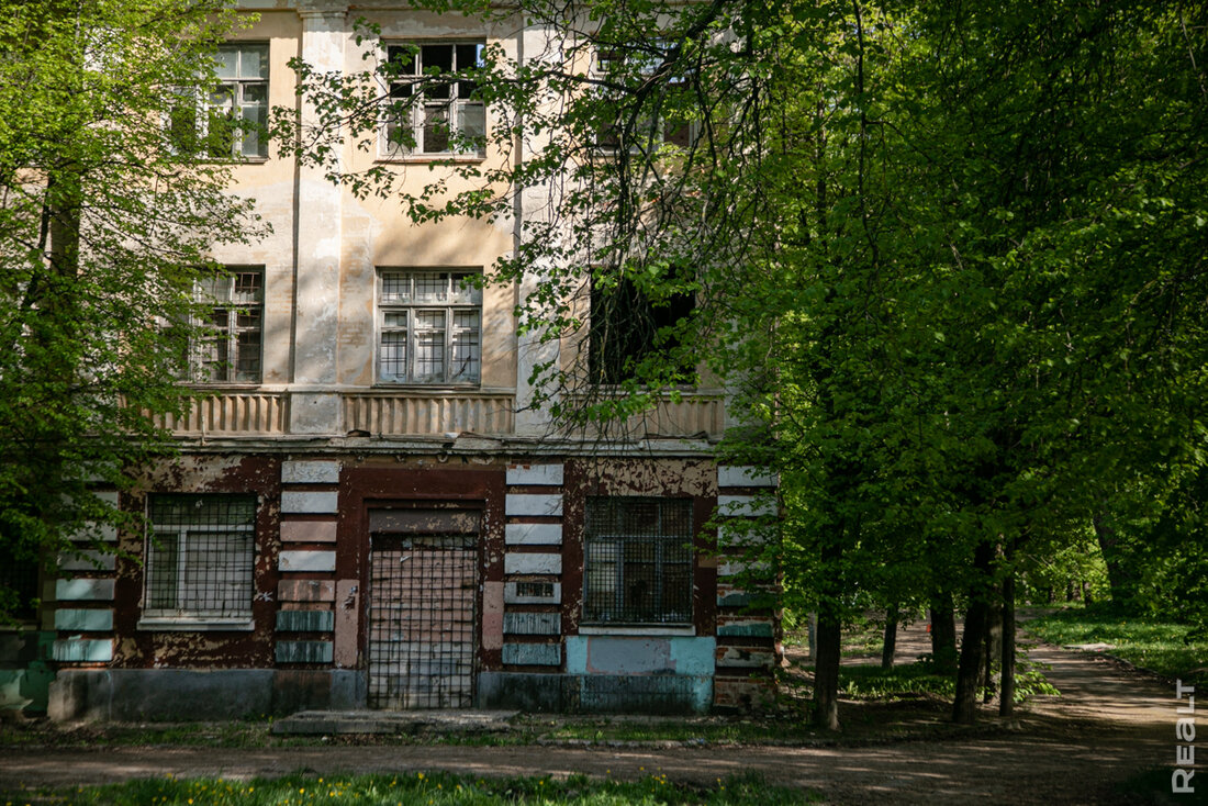 Новые дома, шестиполосные дороги и остатки концлагеря. Посмотрели, как меняется Масюковщина