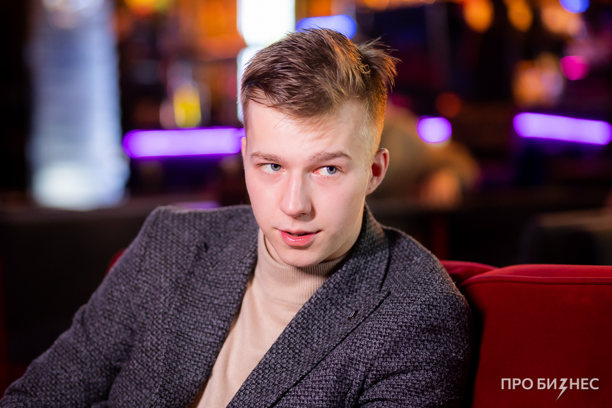 «Раньше я мечтал зарабатывать 00 в месяц, но теперь это кажется незначительным». Как студент БГУ развивает свой репетиторский центр