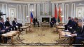 Путин и Лукашенко обсудили вопросы экономики и безопасности на встрече в Минске