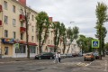 «Зеленый спокойный район в самом центре Минска». Посмотрели на жизнь колоритной Берестянской улицы