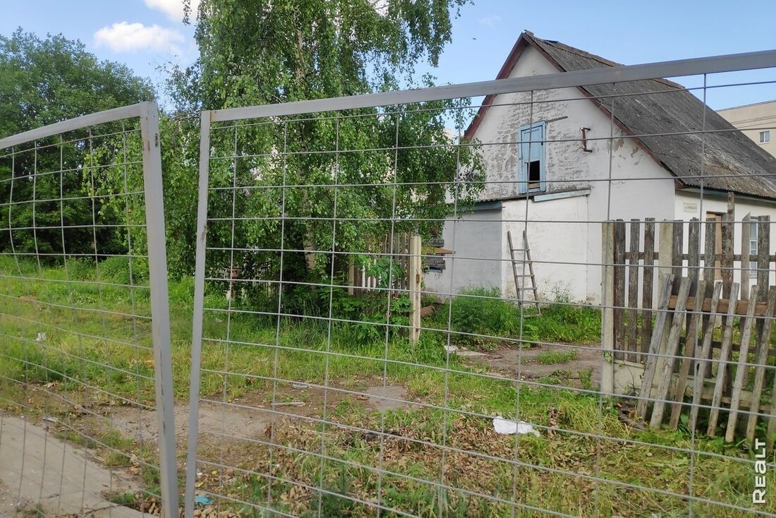 Опять снос. В одном из районов Минска расчищают участок под жилые многоэтажки