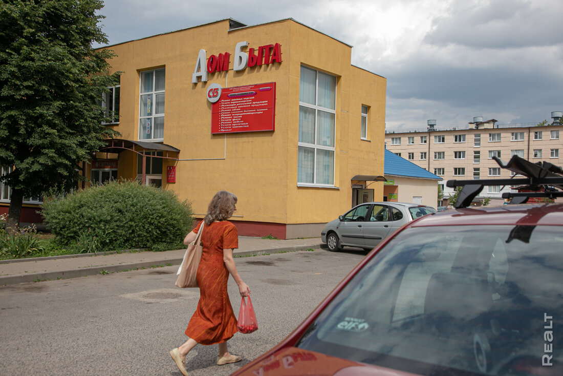 «Косули ходят практически у подъезда». Как живется в многоэтажках в поселке Лесном под Минском