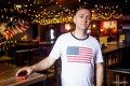 «Для того, чтобы заработать, все нужно делать самому». Владелец паба «American BBQ» — о культуре бизнеса в США и Беларуси