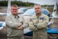 «Каждый ученик должен пролететь из Минска в другой белорусский город абсолютно один». Как устроено обучение в школе пилотов и можно ли на ней заработать