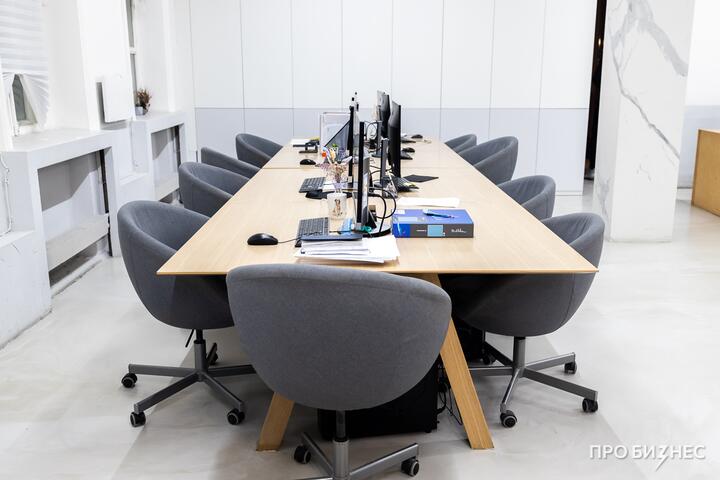 ФОТО: «Люди готовы пожертвовать зарплатой ради work-life balance». Что происходит на рынке труда прямо сейчас