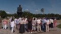 Волонтеры из Курска посетили мемориальный комплекс «Хатынь»